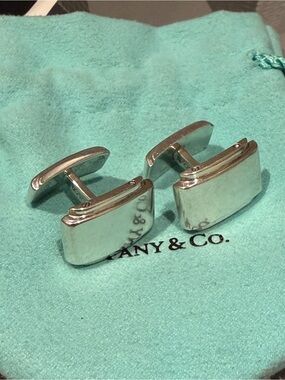 Tiffany & Co. Silver Metropolis Cuff Links w Tiffany Pouch - Graduation, Fathers